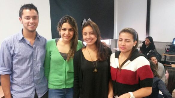 Sixth semester students (juniors) David, Lina, Gabriela and Ximena helped facilitate the simulation